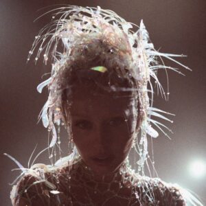 Miley Cyrus - Something Beautiful